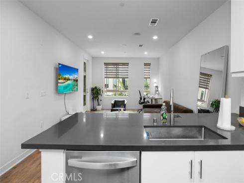 2424 Nolita , Irvine, CA