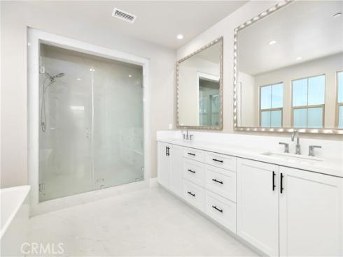 127  Oakstone  , Irvine, CA