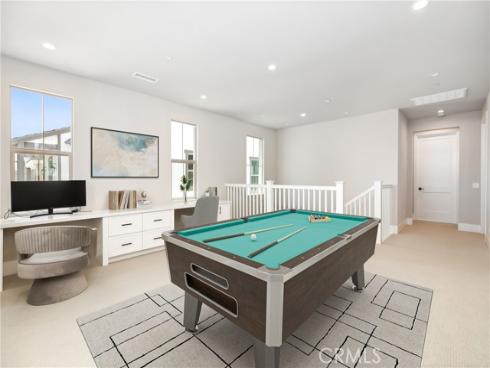 127  Oakstone  , Irvine, CA