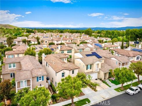 7 Honeydew , Irvine, CA