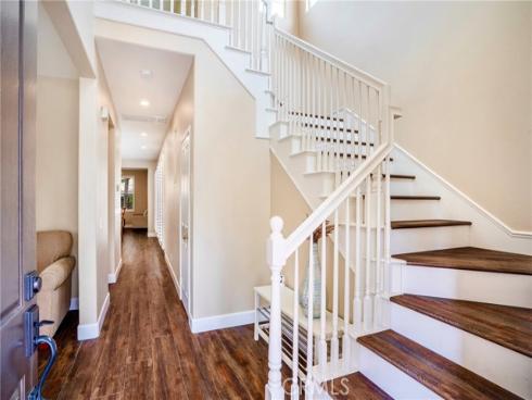 7 Honeydew , Irvine, CA