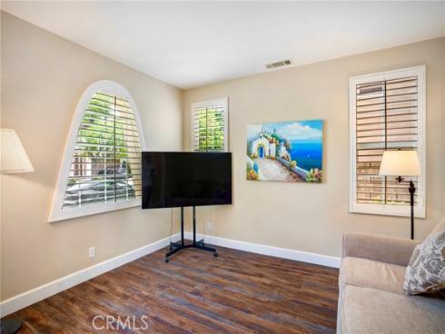 7 Honeydew , Irvine, CA