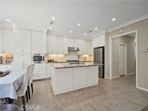 165 Rodeo , Irvine, CA