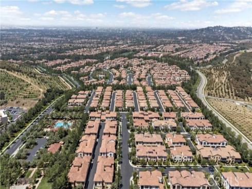 165 Rodeo , Irvine, CA