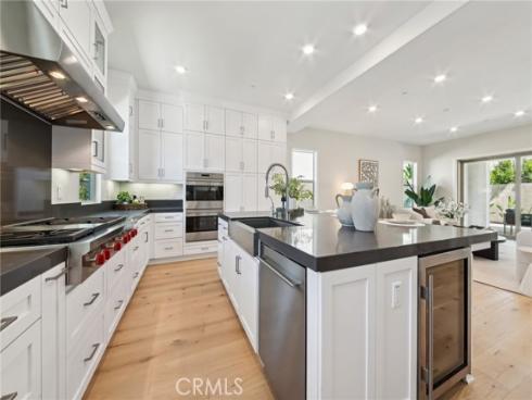 56 Chasma , Irvine, CA