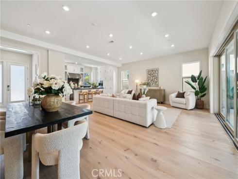 56 Chasma , Irvine, CA