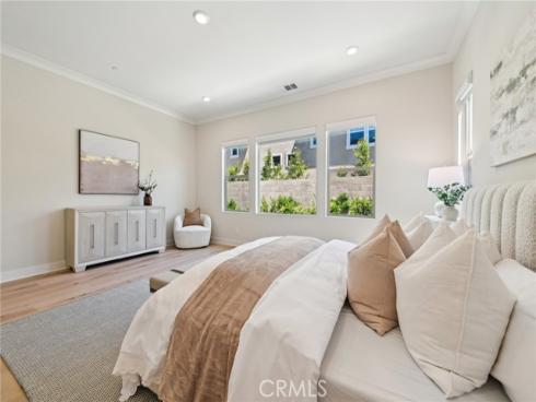 56 Chasma , Irvine, CA