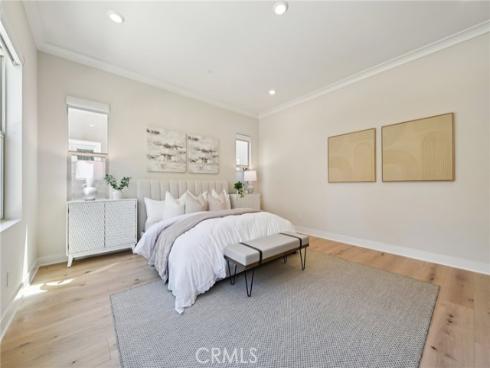 56 Chasma , Irvine, CA