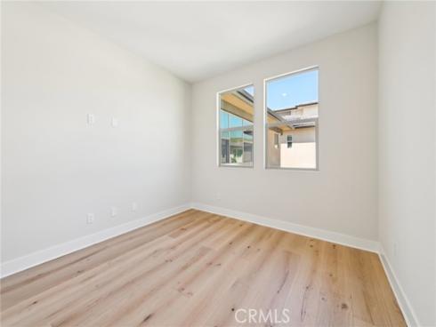 56 Chasma , Irvine, CA