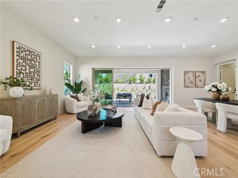 56 Chasma , Irvine, CA