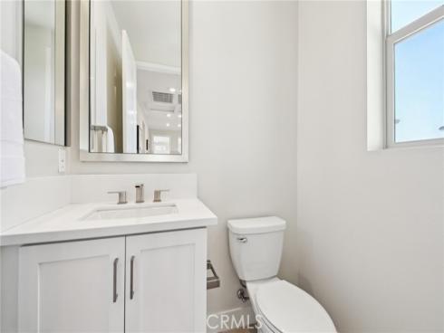 56 Chasma , Irvine, CA