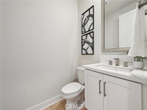 56 Chasma , Irvine, CA