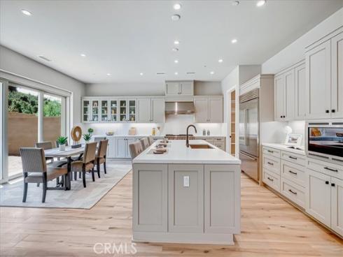 100 Bozeman , Irvine, CA