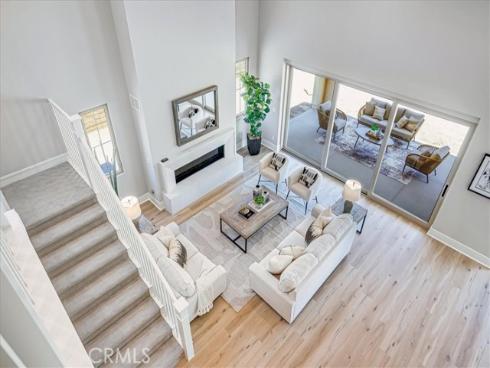 100 Bozeman , Irvine, CA