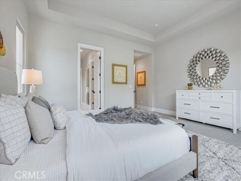 100 Bozeman , Irvine, CA