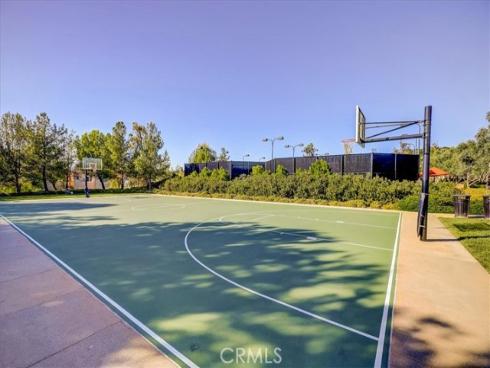 100  Bozeman  , Irvine, CA