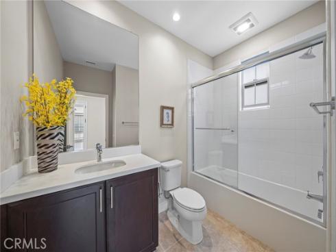 124 Trumpet Flower , Irvine, CA