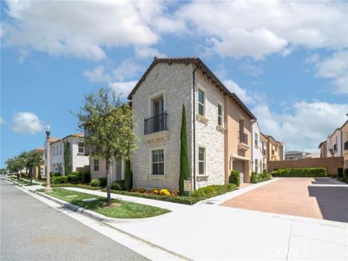 124 Trumpet Flower , Irvine, CA