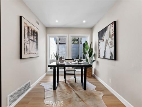 25 Almond Tree Lane, Irvine, CA