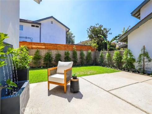 25 Almond Tree Lane, Irvine, CA