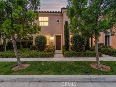 111 Henson , Irvine, CA