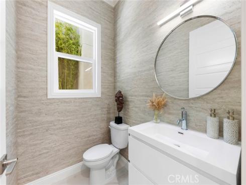 241 Abacus , Irvine, CA