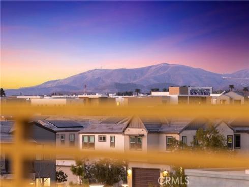 241 Abacus , Irvine, CA