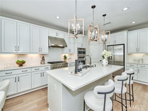 223  Gaspar  , Irvine, CA