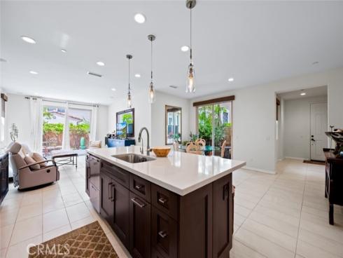 126 Brambles , Irvine, CA