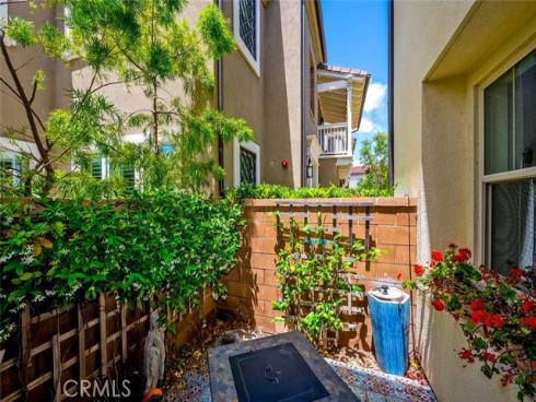 126 Brambles , Irvine, CA