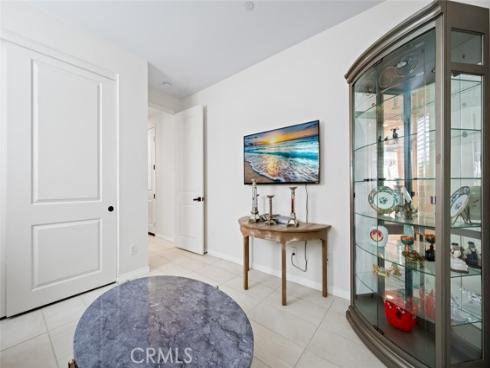 126 Brambles , Irvine, CA