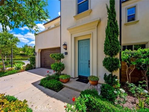 126 Brambles , Irvine, CA