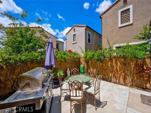 126 Brambles , Irvine, CA