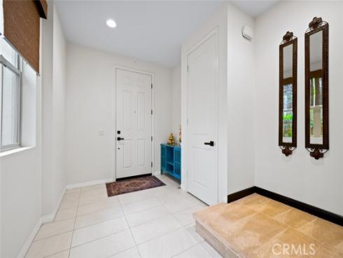 126 Brambles , Irvine, CA