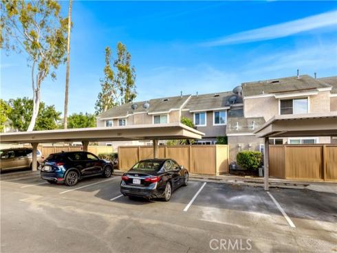 101 Briarwood 3 , Irvine, CA