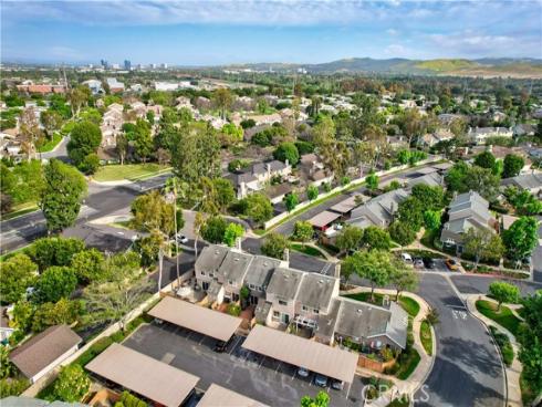 101 Briarwood 3 , Irvine, CA