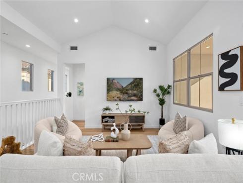 154 Canvas , Irvine, CA