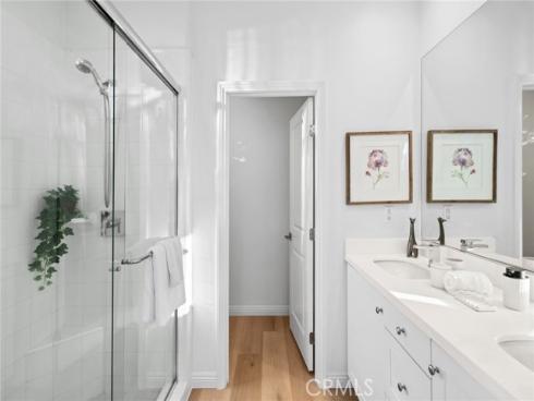 154 Canvas , Irvine, CA