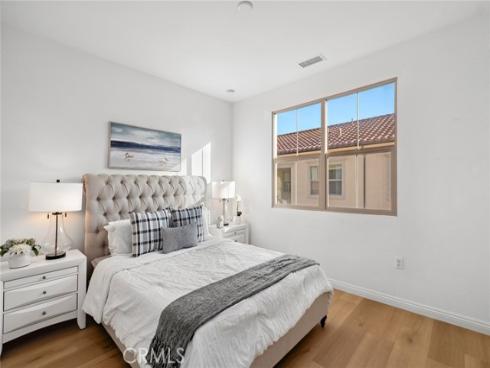 154 Canvas , Irvine, CA