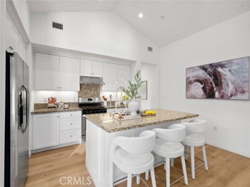 154 Canvas , Irvine, CA