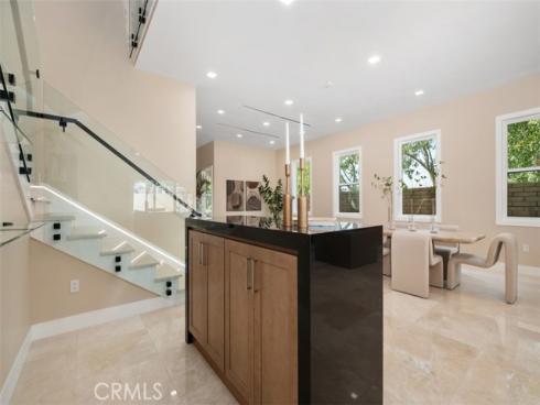 64 Mann Street, Irvine, CA