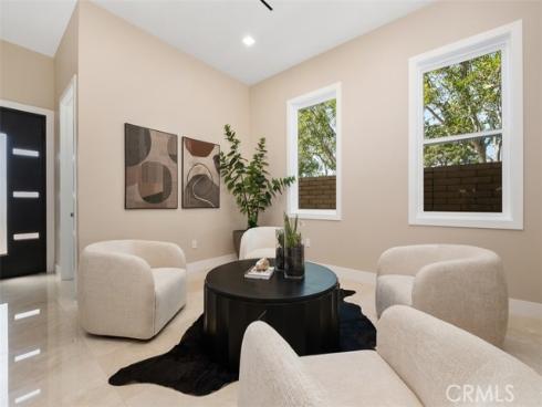 64 Mann Street, Irvine, CA