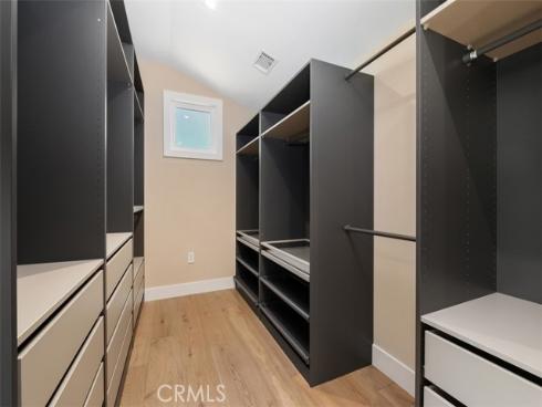 64 Mann Street, Irvine, CA