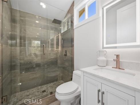 64 Mann Street, Irvine, CA