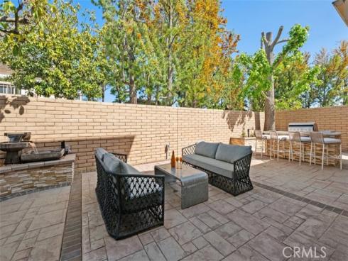 64 Mann Street, Irvine, CA