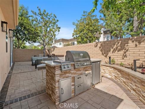 64 Mann Street, Irvine, CA