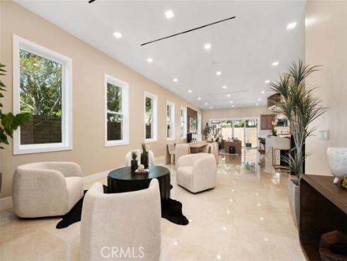 64 Mann Street, Irvine, CA