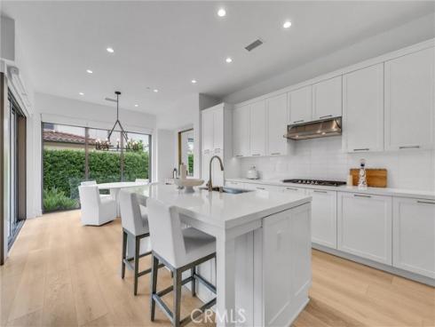 107 Plum Lily , Irvine, CA