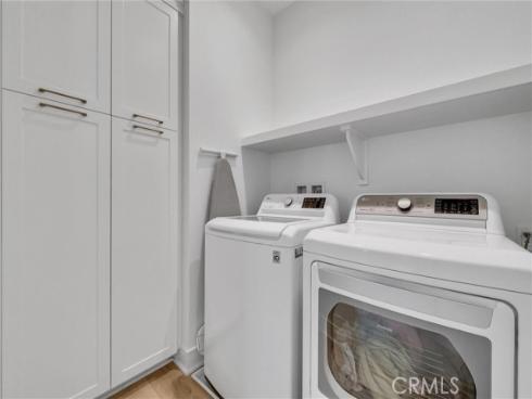 107 Plum Lily , Irvine, CA