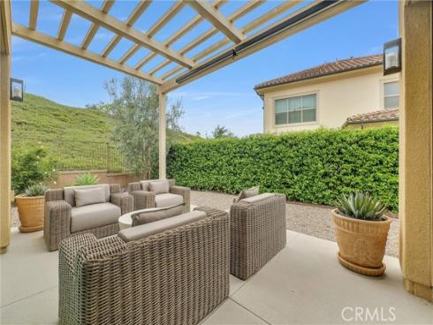 107 Plum Lily , Irvine, CA